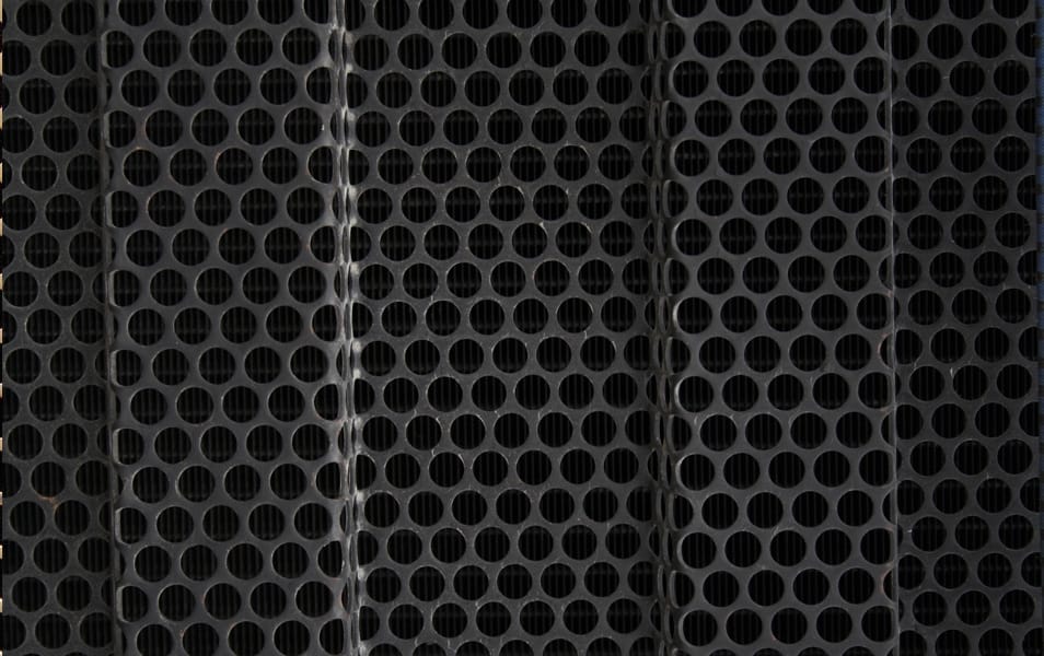 20 High-Quality Grid Textures 9 Black Grid