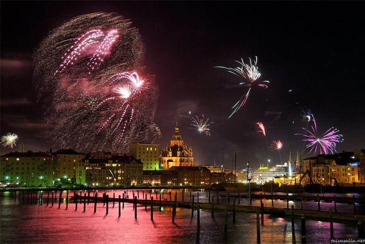 40 Amazing Examples of Firework Photography 12 Fireworks Photography