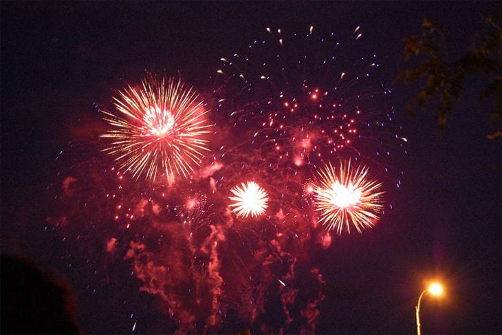 40 Amazing Examples of Firework Photography 10 Fireworks