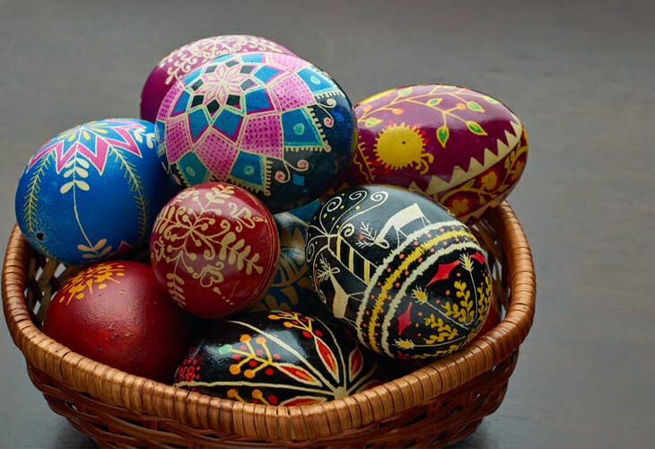 50 Beautiful Easter Wallpapers 49 Decorative Eggs