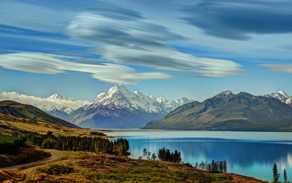 The Road to Mount Cook along Lake Pukaki