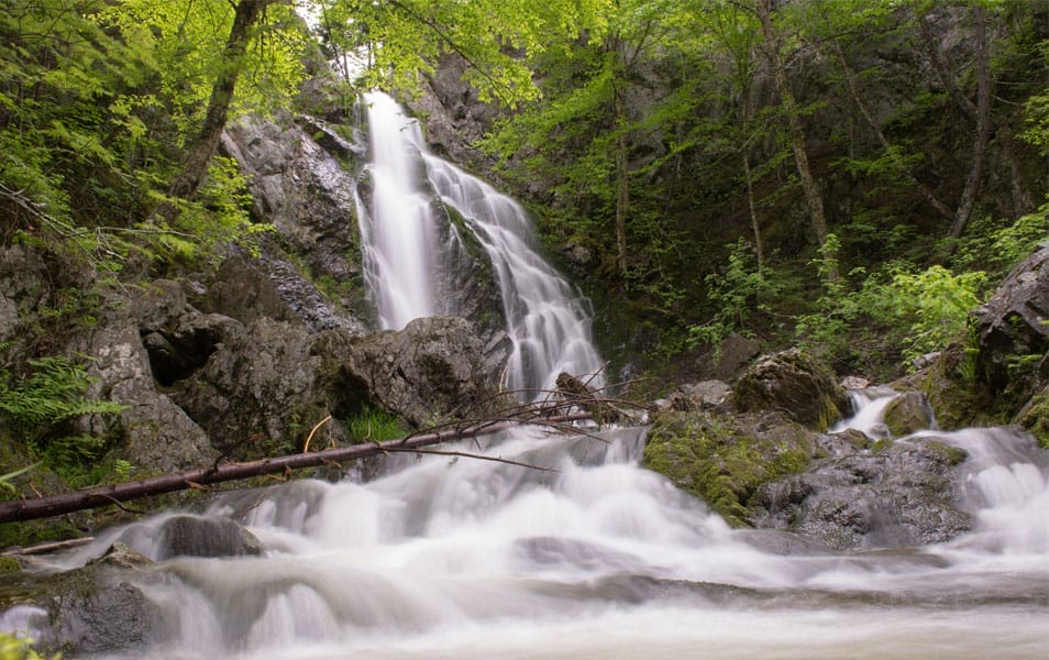 30 Beautiful Examples of Nature Photography Inspiration 3 Third Vault Falls