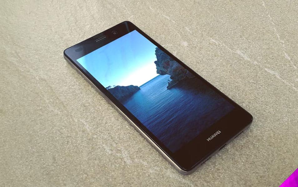 Huawei P8 Lite Mockup