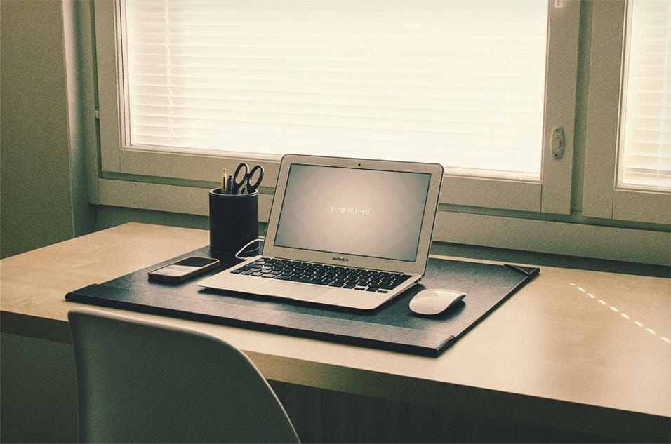 Free Macbook Air hipster Mockups