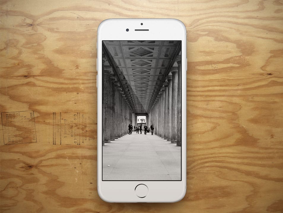 iPhone 6 Showcase Wood PSD