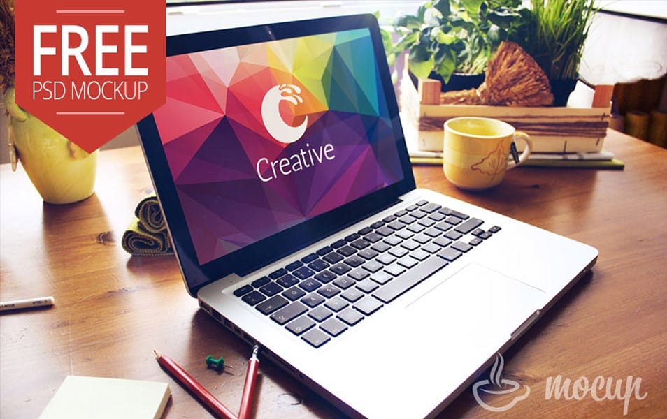 Free Macbook PSD Mockup Creative