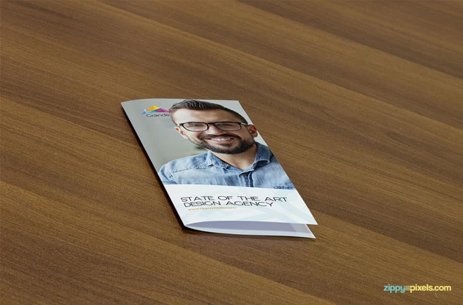 The Ultimate Collection of 2000+ Free Mockup Templates PSD Designs 389 Free Photorealistic PSD Mockup of Bifold Flyer