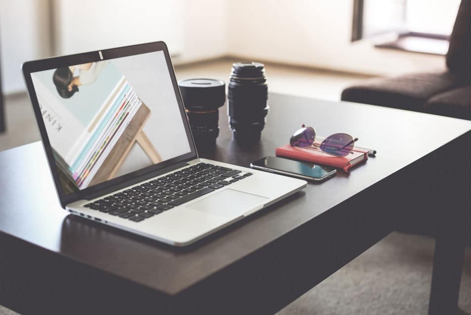 Free Macbook Pro PSD Mockup Template 2 Free Macbook Pro PSD Mockup Template