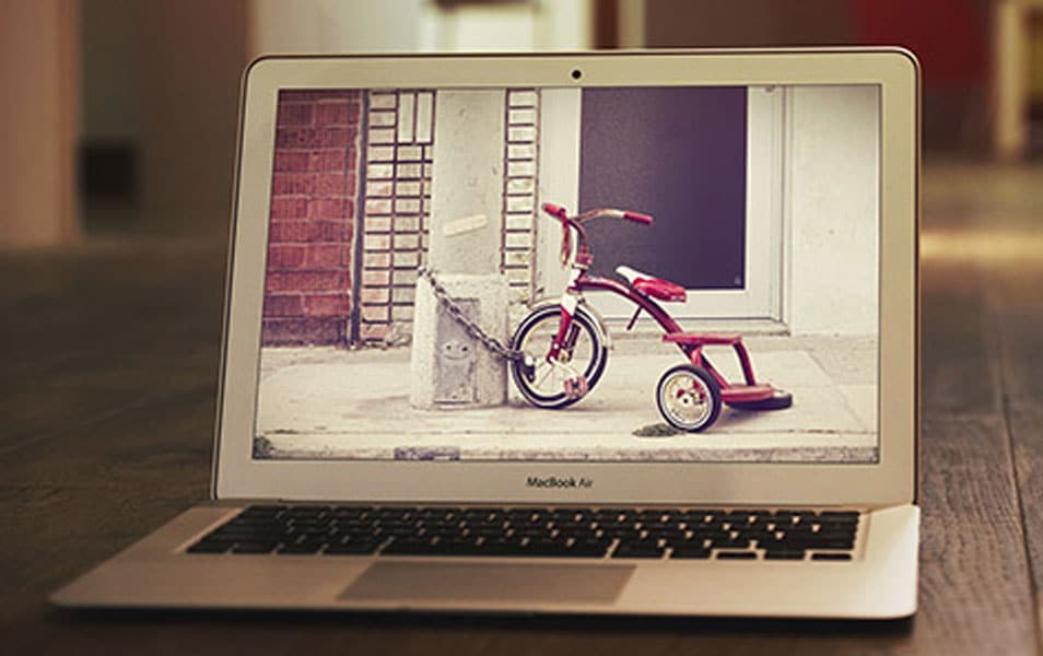 MacBook Air Mockup 2 MacBook Air Mockup