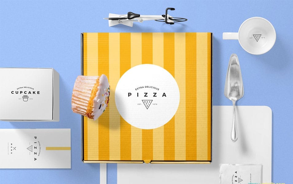 Free Pizza Packaging Mockup Scene