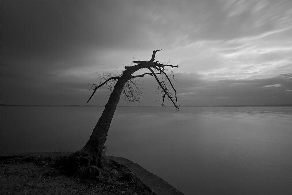 50+ Collection of Excellent Dark Wallpapers 3 Dark Lake