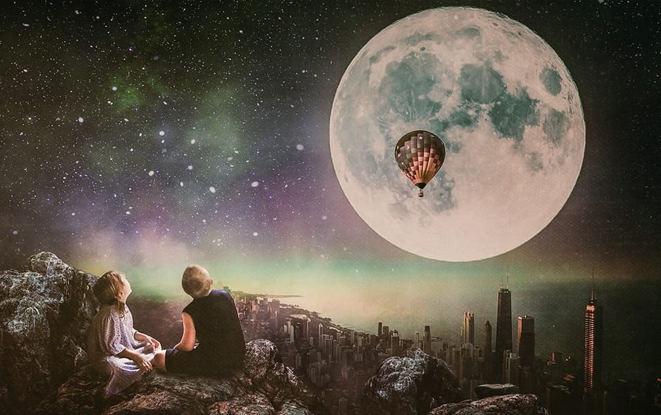 Incredible Photo Manipulation Arts 18 Big Moon