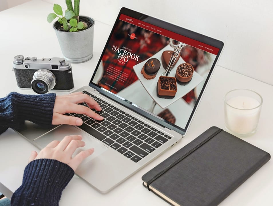 Free PSD Person Using MacBook Pro Mockup 2 Free PSD Person Using MacBook Pro Mockup