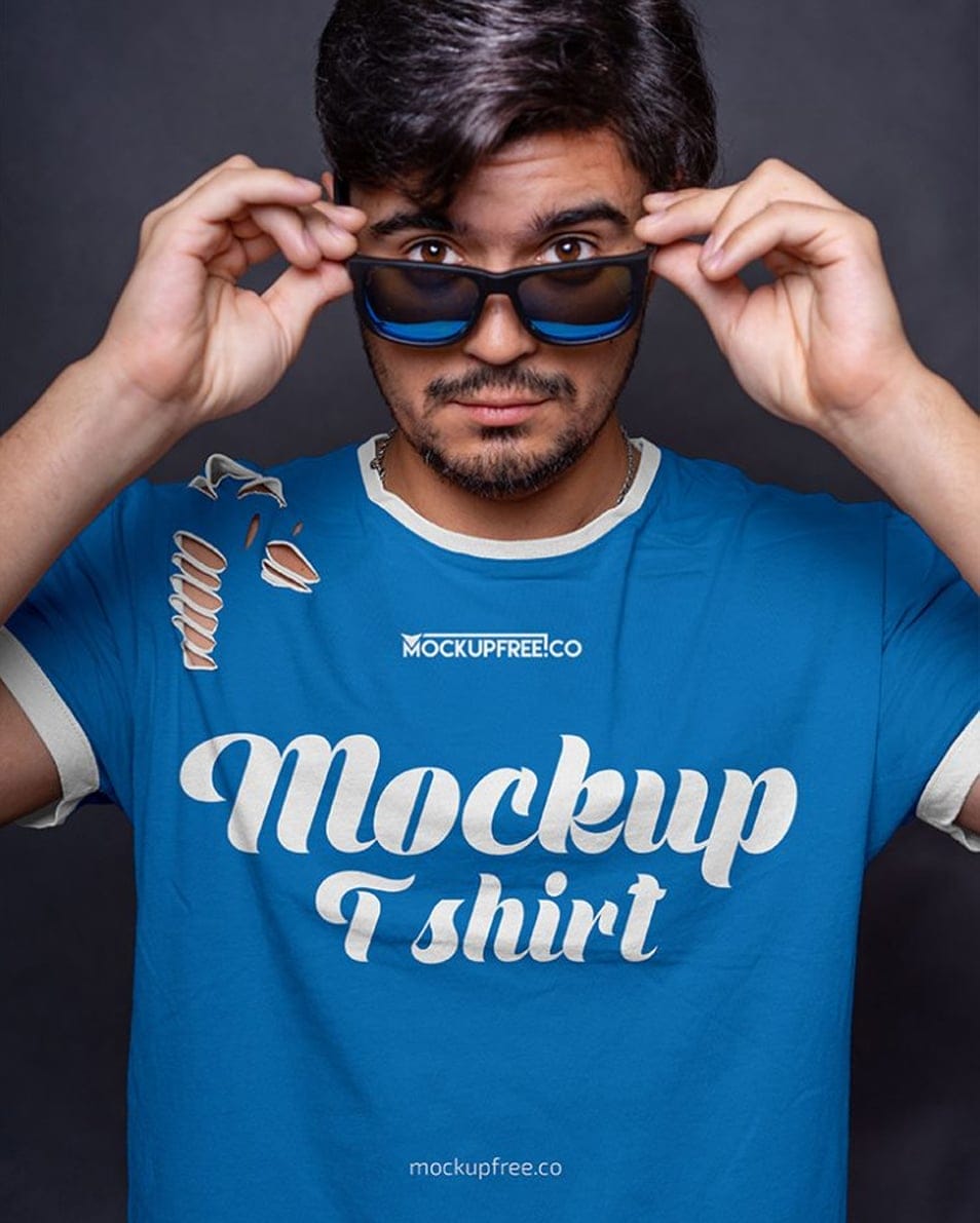 T-Shirt Free PSD Mockup 2 T-Shirt Free PSD Mockup