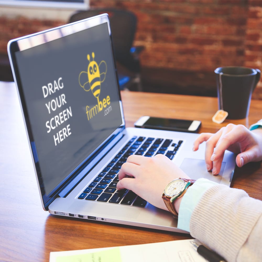 Free Apple MacBook Pro Mockup 1 Free Apple MacBook Pro Mockup