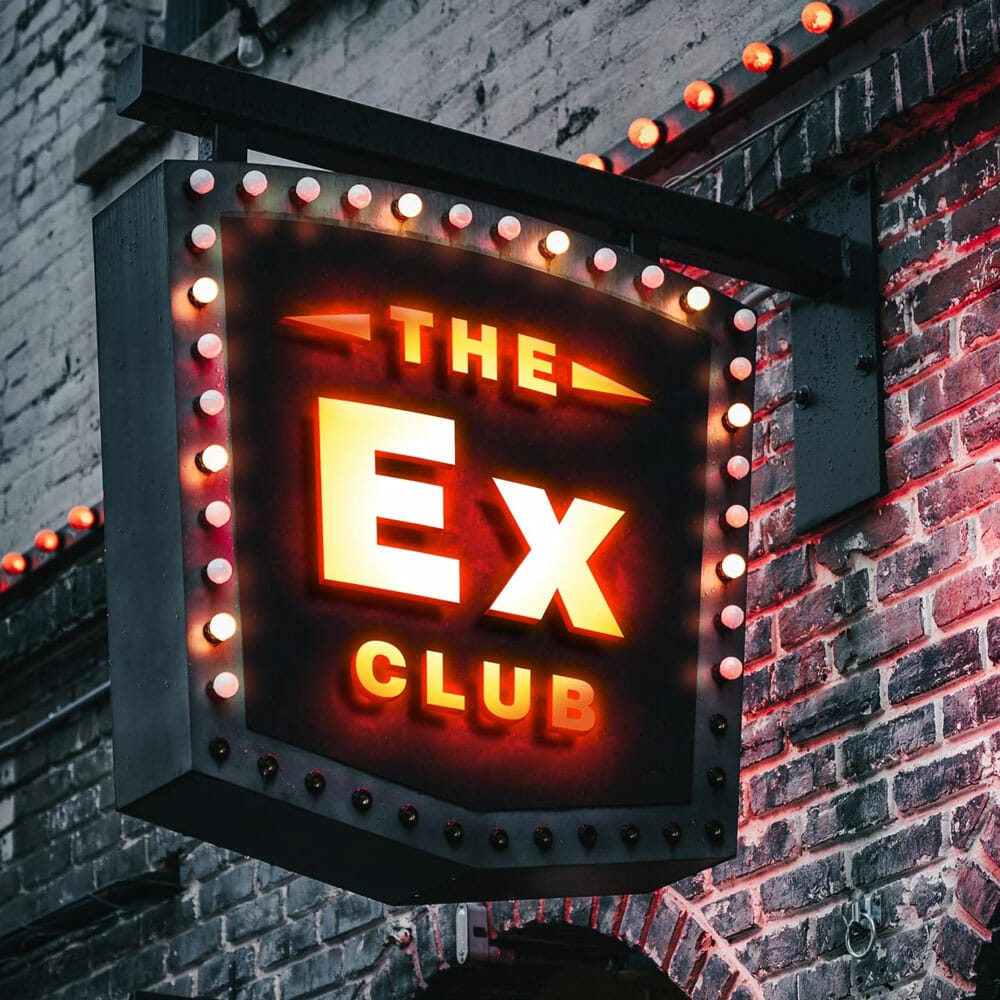 Free Neon Light Sign Mockup PSD 1 Free Neon Light Sign Mockup PSD