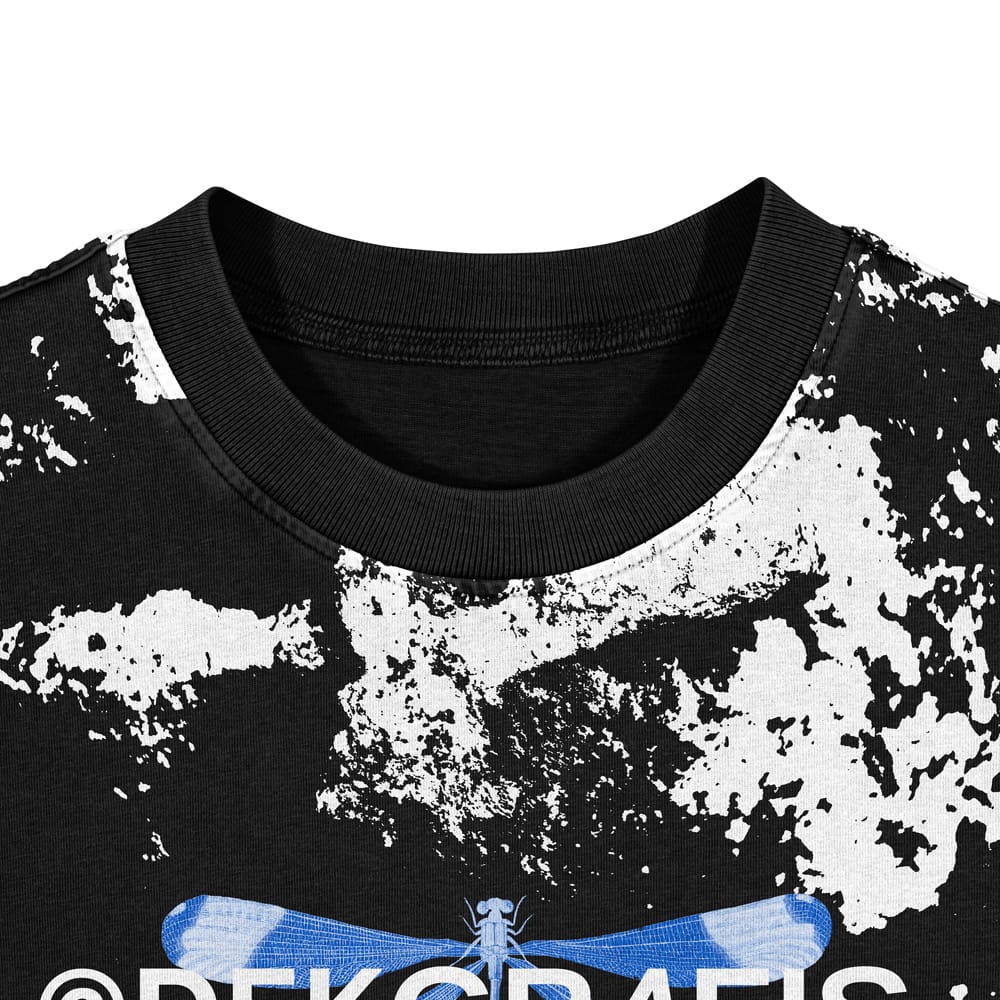 Free Oversize T-Shirt Mockup PSD 1 Free Oversize T-Shirt Mockup PSD