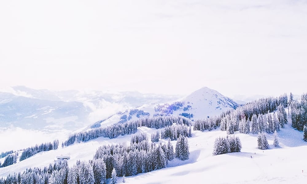 Best Lightroom Presets for Every Photography Style 61 Free Christmas and Winter Lightroom Presets