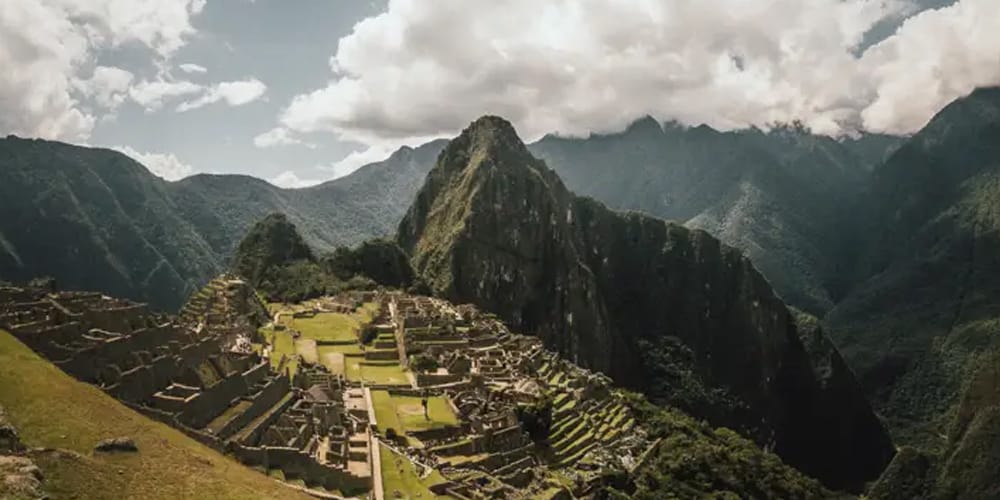 Best Lightroom Presets for Every Photography Style 85 Traveler Outdoor Lightroom Preset