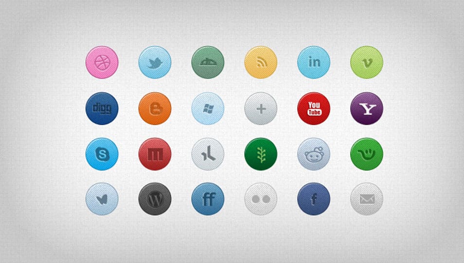 26 Colorful Social Media Icons (PSD)
