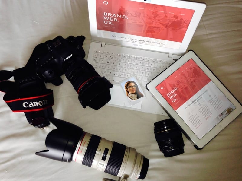 Free iPad Lenevo Photo Mock Up PSD