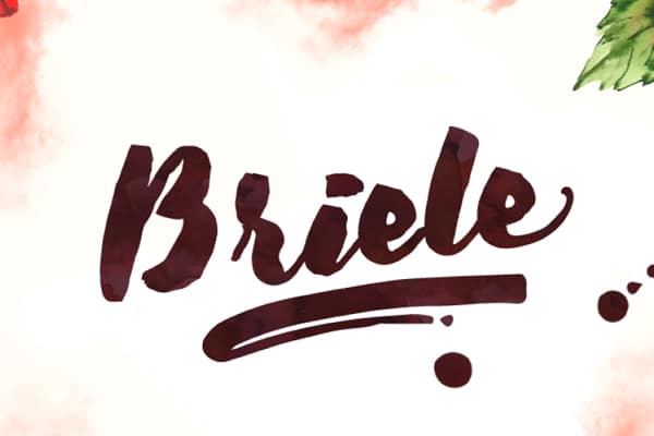 Briele Hand Drawn Font