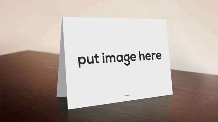 Free Desk Card Mockup PSD