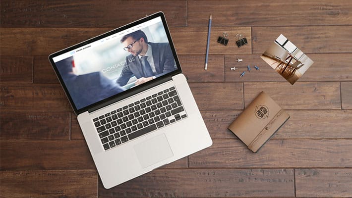 Free Macbook Pro PSD Mockup