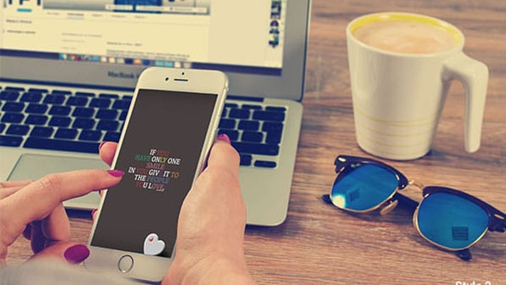 iPhone 6 & 6 Plus Photorealistic PSD Mockup