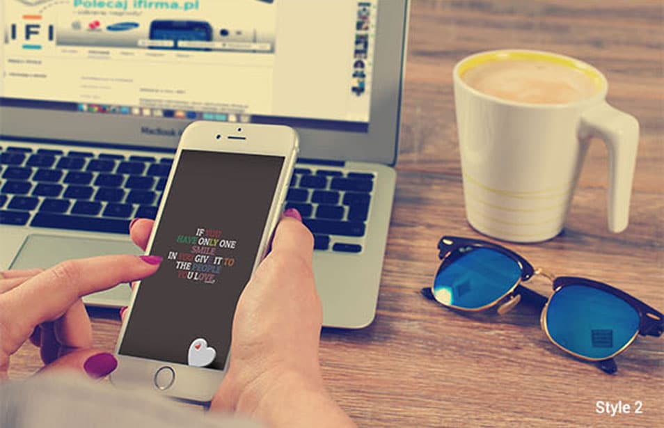 iPhone 6 & 6 Plus Photorealistic PSD Mockup