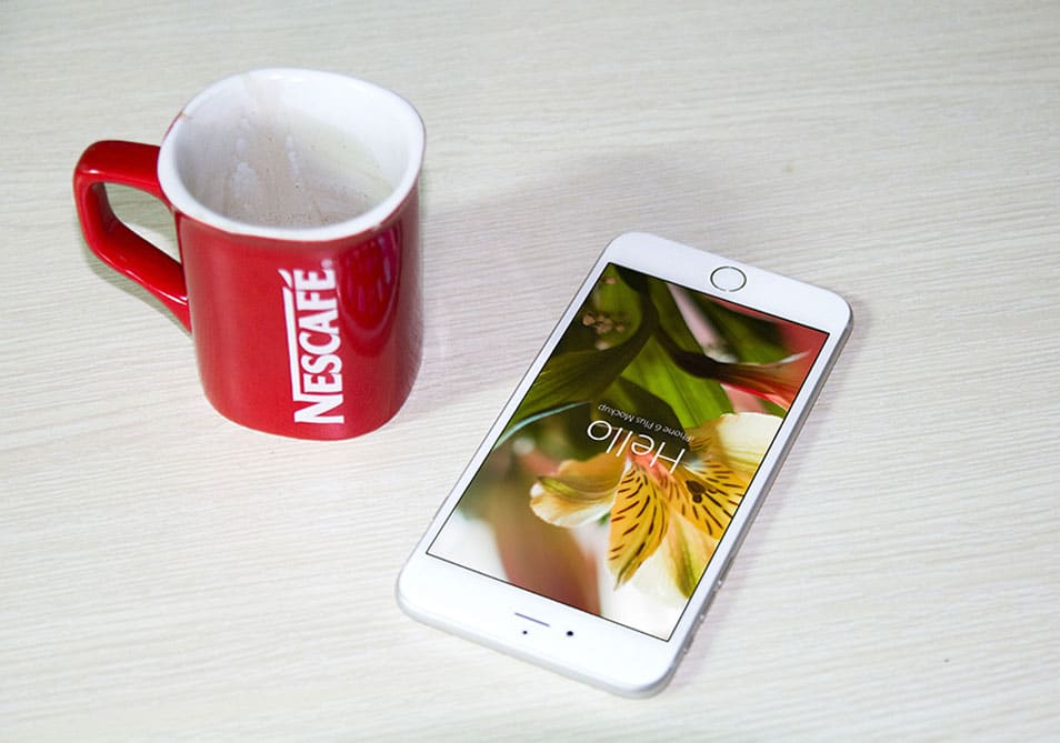 iPhone 6 PSD Mock-Ups Template and Coffee Cup