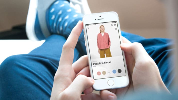 iPhone SE PSD Mockup