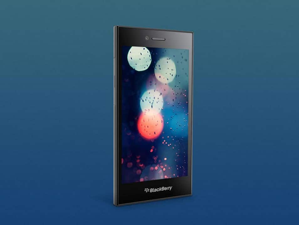 BlackBerry Leap Mockup
