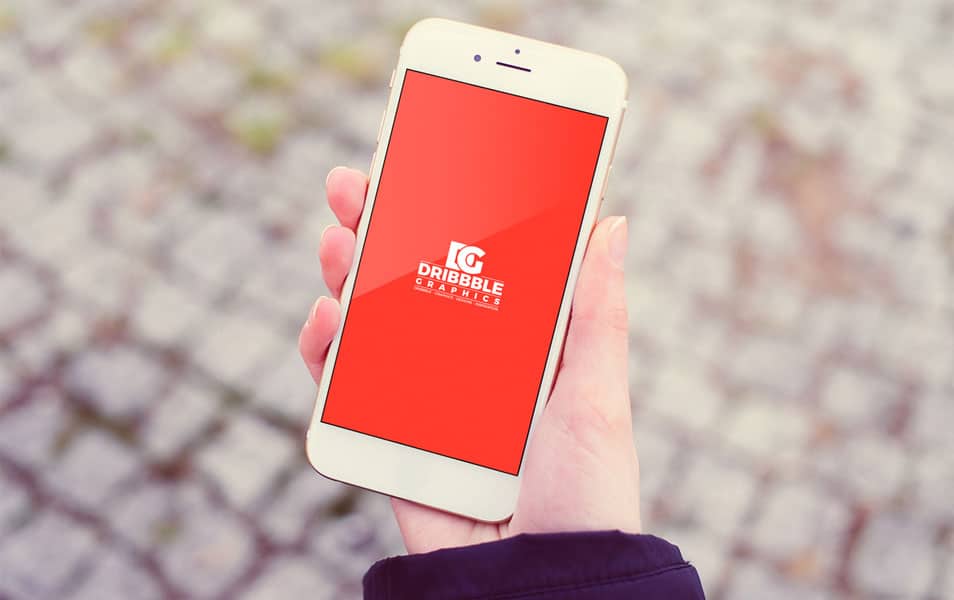 Free Outdoor Girl Holding iPhone MockUp