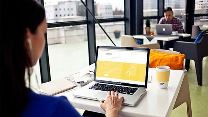 Macbook Pro Photo MockUp