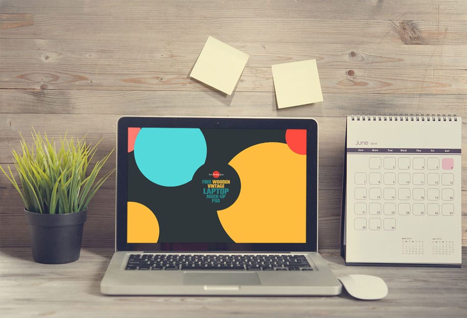 Free Wooden Vintage Laptop Mock-up PSD