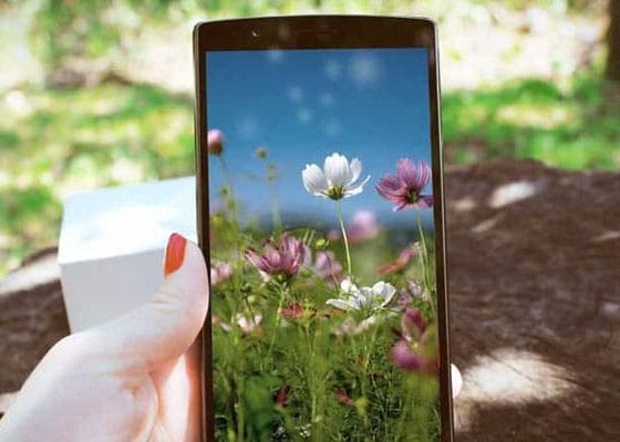 LG G3 Smartphone Floral Mockup