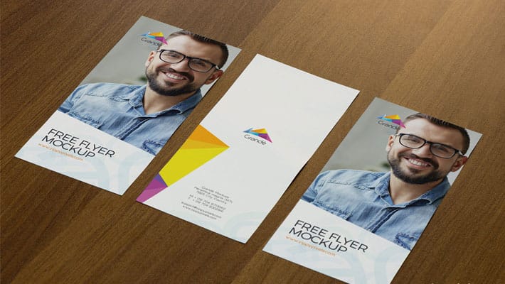 Free Appealing Flyer Mockup PSD