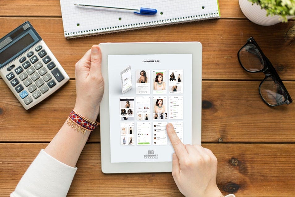 Free Tablet in Women Hand Mockup