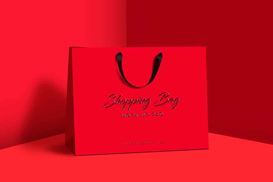 Free Premium Shopping Bag Mock-up PSD