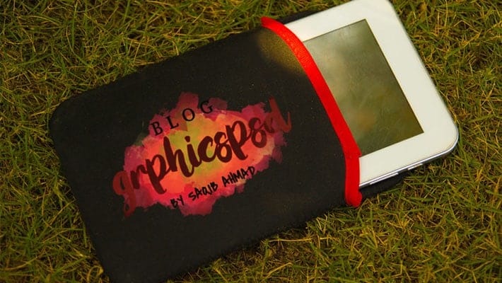 Free Tablet Pouch PSD Mockup