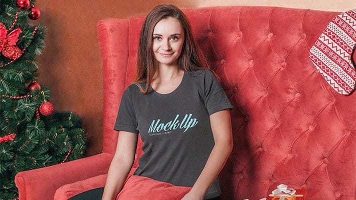 Free Christmas T-Shirt Mock-up in PSD