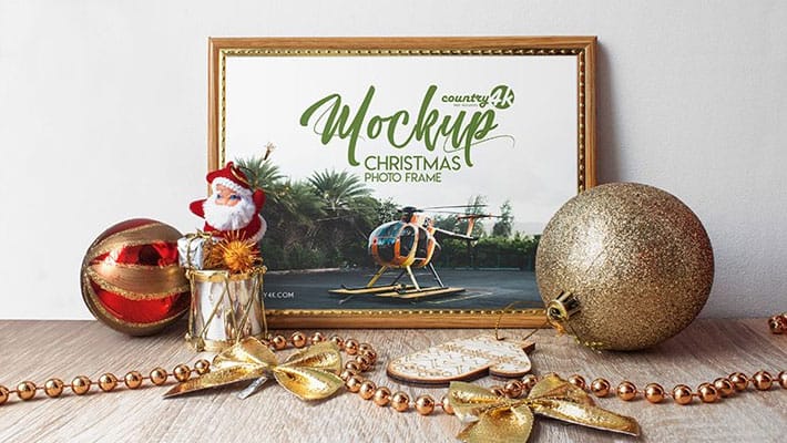 Free Christmas Photo Frame MockUp in 4k