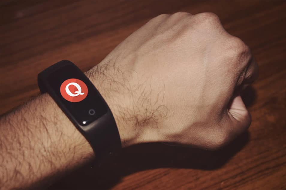 Free Smartwatch App Icon Mockup PSD