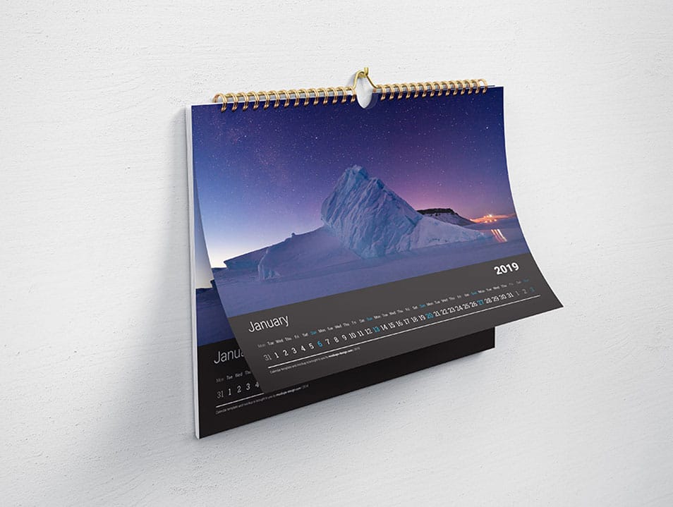Free Horizontal Wall Calendar Mockup