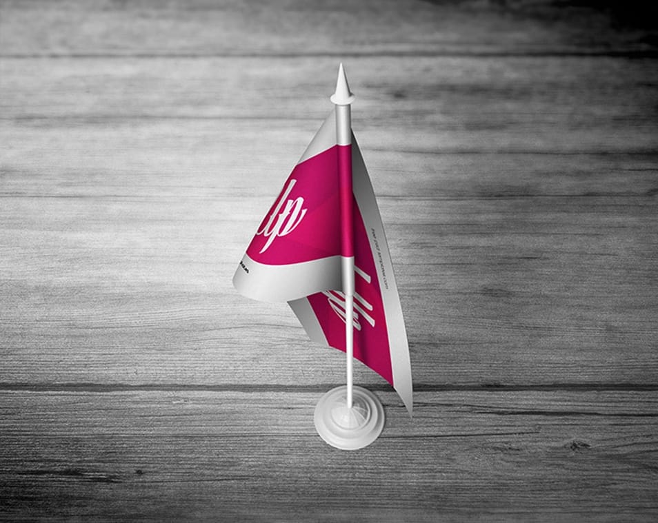 3 Free Desk Flag Mock-ups in PSD