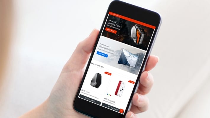 Free Girl Using Smartphone Mockup PSD