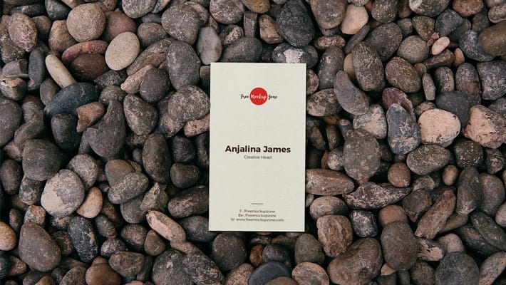 Free Business Card on Stones Mockup PSD