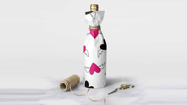 Free Gift Wrap Wine Mockup