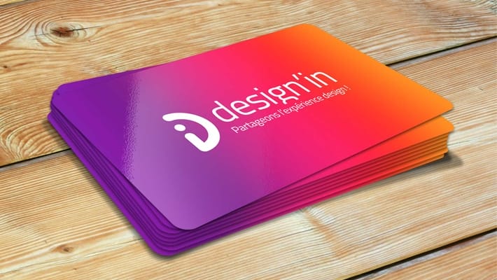 Free Glossy Business Card Mockup